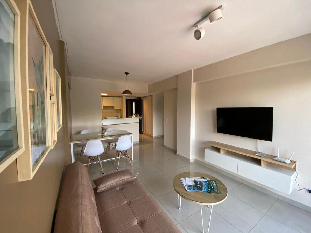 9 De Julio Park Suites San Miguel de Tucumán المظهر الخارجي الصورة